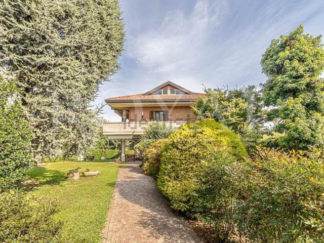 Casa in vendita a Oreno, Vimercate