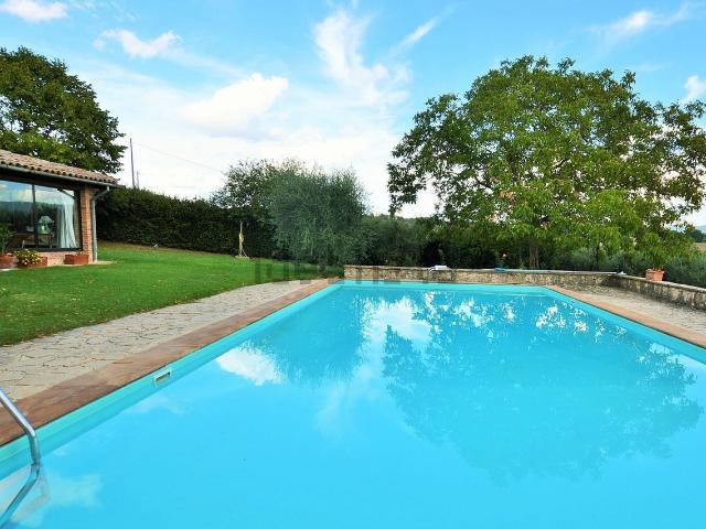 Casa in vendita a Montecastrilli, Umbria