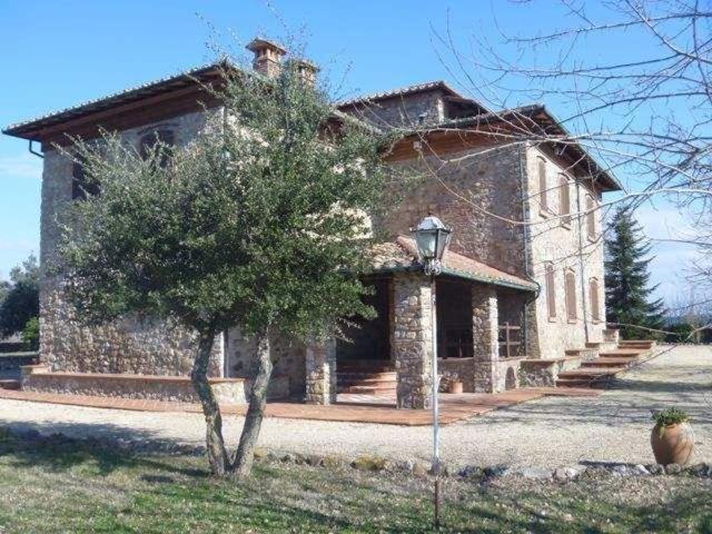 Casa in vendita a Monticiano, Toscana