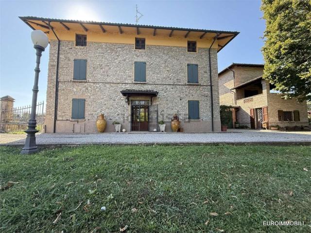 Casa in vendita a Basilicanova, Montechiarugolo