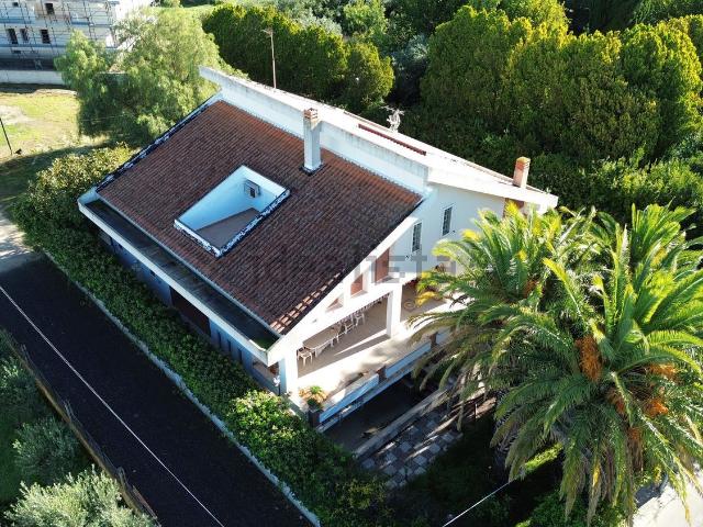 Casa in vendita a Comiso, Sicilia