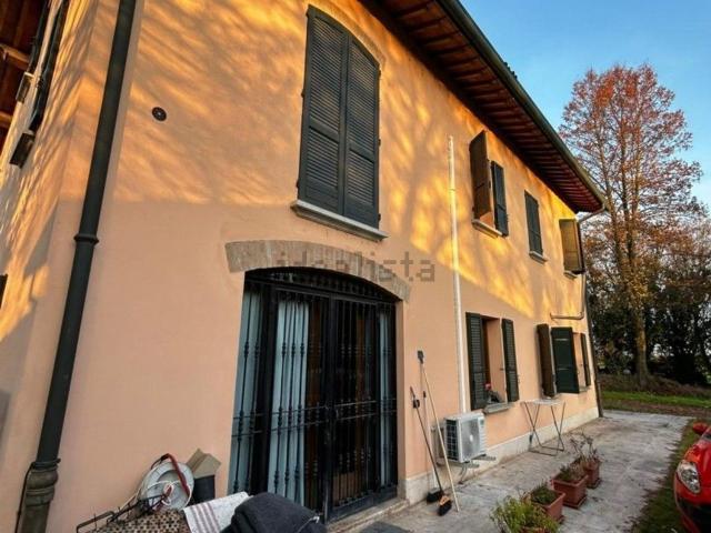 Casa in vendita a Unione Comuni Modenesi Area Nord, Mirandola