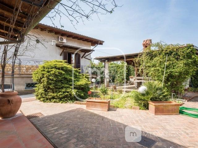 Casa in vendita a Borgo San Martino, Roma Capitale