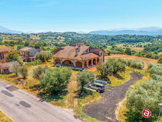 Casa in vendita a Ripi, Lazio
