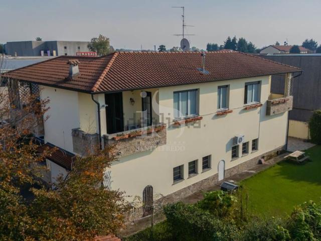 Casa in vendita a San Fiorano, Villasanta