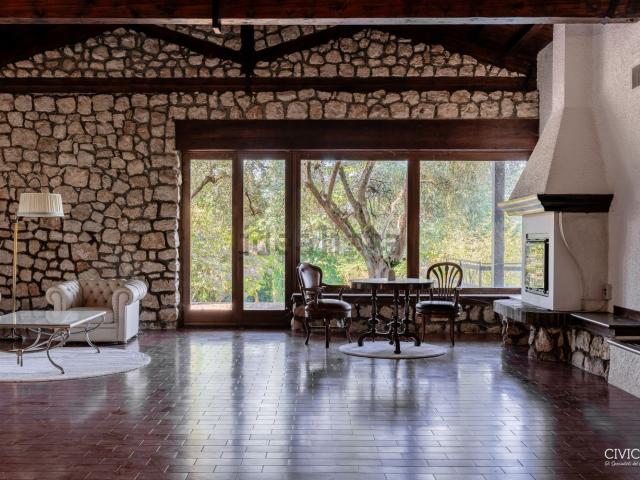 Casa in vendita a Arcugnano, Veneto