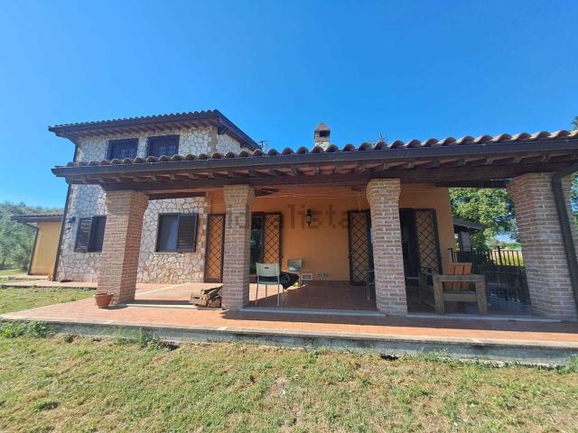 Casa in vendita a Amelia, Umbria