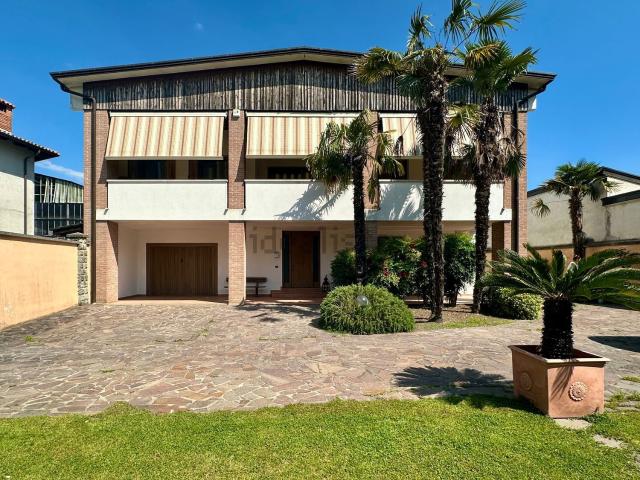 Casa in vendita a Palazzolo Dello Stella, Friuli-Venezia Giulia
