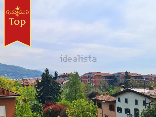 Casa in vendita a Valverde, Bergamo