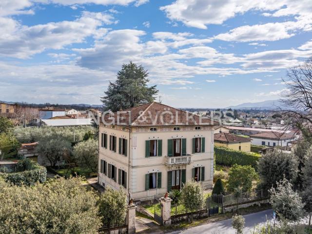 Casa in vendita a Capannori, Toscana