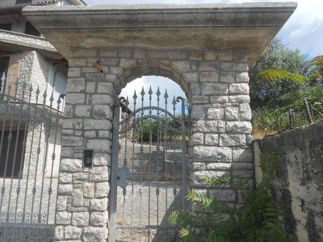 Casa in vendita a Prata Principato Ultra, Campania