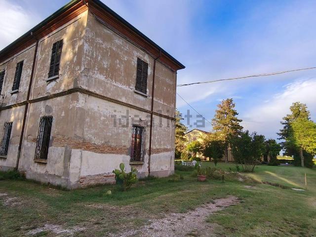 Casa in vendita a Glorie, Bagnacavallo