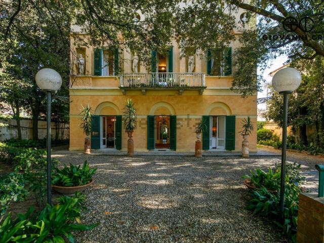 Casa in vendita a Antignano, Livorno