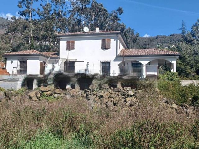 Casa in vendita a Isolabona, Liguria