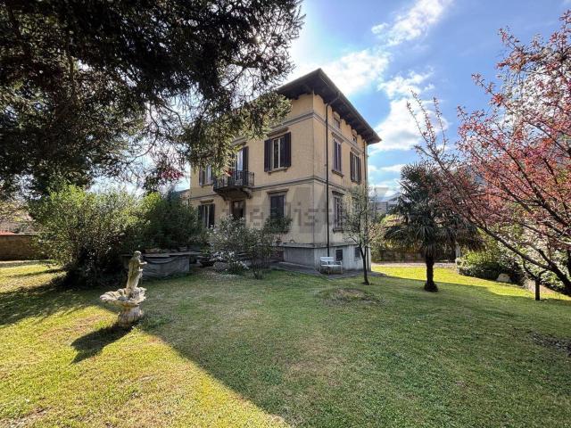 Casa in vendita a Casnigo, Lombardia