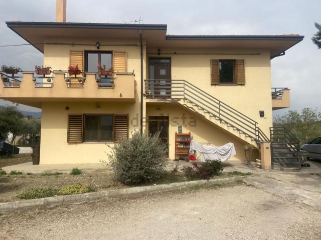 Casa in vendita a Sant'eusanio Del Sangro, Abruzzo