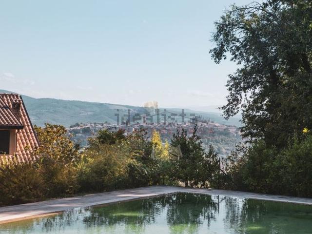 Casa in vendita a Orvieto, Umbria