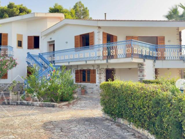 Casa in vendita a Case Ciauli, Castellammare del Golfo