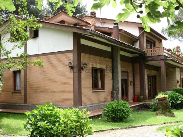 Casa in vendita a Nemi, Roma Capitale