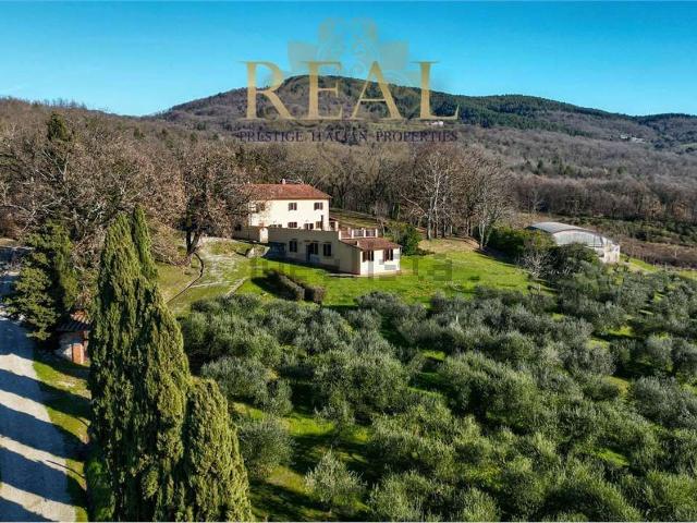Casa in vendita a Scarperia e San Piero, Toscana