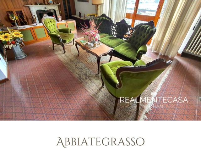 Casa in vendita a Abbiategrasso, Milano