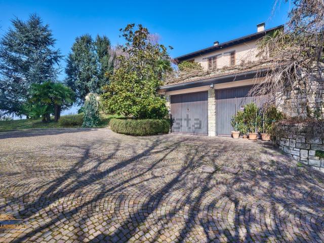 Casa in vendita a Ca' Nova, Sirtori
