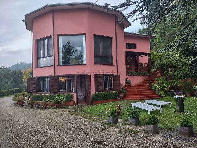 Casa in vendita a Montescudo-Monte Colombo, Albereto