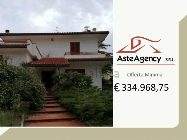 Casa in vendita a Marche, Fermo