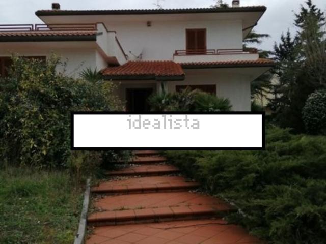 Casa in vendita a Marche, Fermo