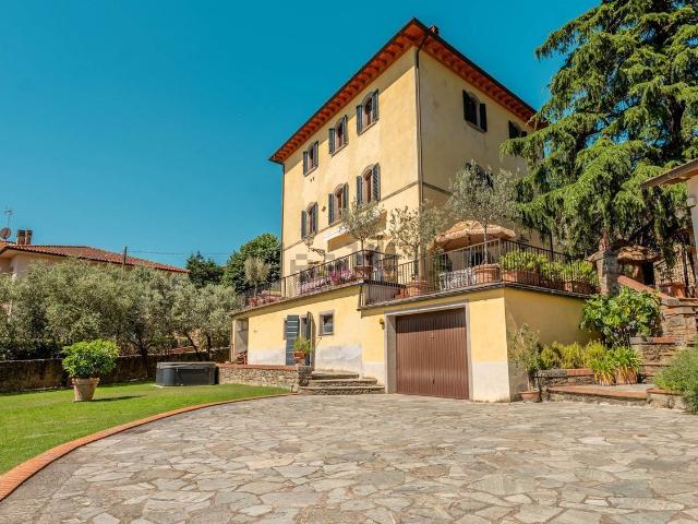 Casa in vendita a Castiglion Fiorentino, Toscana