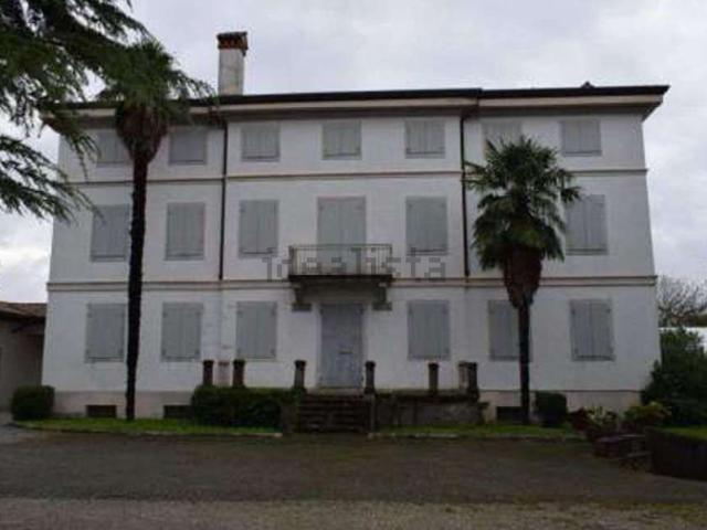 Casa in vendita a Farra D'isonzo, Friuli-Venezia Giulia