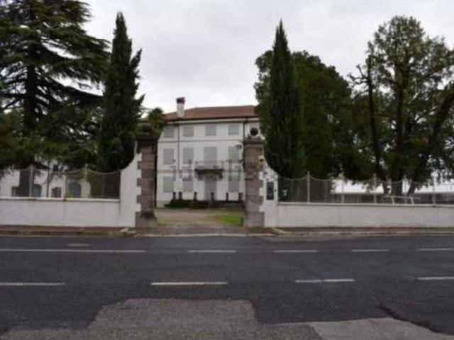Casa in vendita a Farra D'isonzo, Friuli-Venezia Giulia