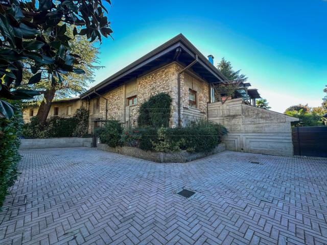 Casa in vendita a Tavagnacco, Friuli-Venezia Giulia