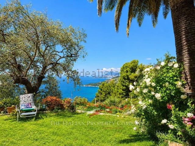 Casa in vendita a Ventimiglia, Liguria