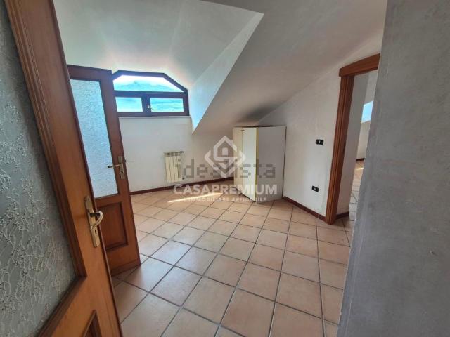 Casa in vendita a Caprarella, Benevento