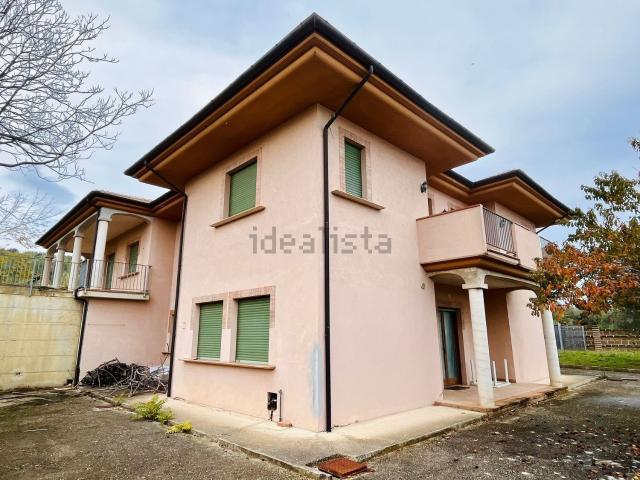 Casa in vendita a Bucchianico, Abruzzo