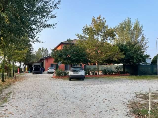 Casa in vendita a Unione Comuni Modenesi Area Nord, Mirandola
