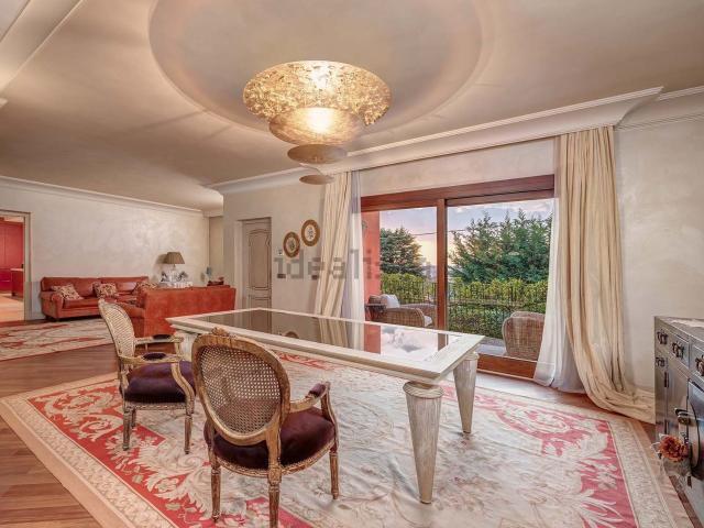 Casa in vendita a Dolzago, Lombardia