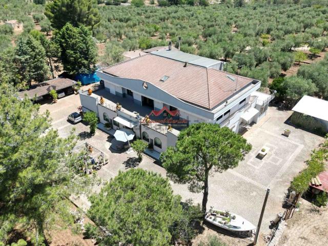 Casa in vendita a Cassano delle Murge, Bari