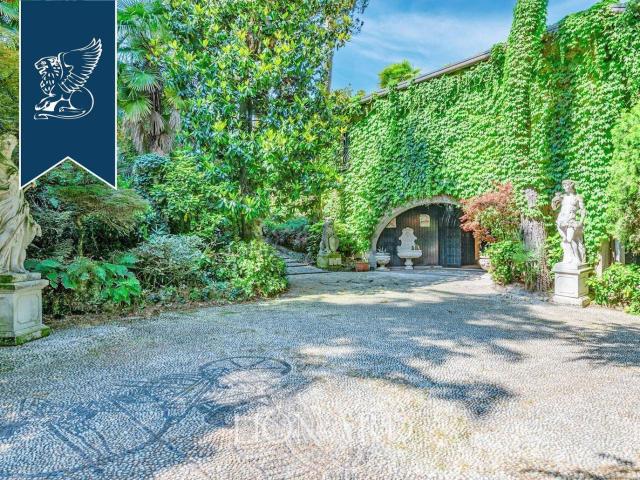 Casa in vendita a Novate Brianza, Merate
