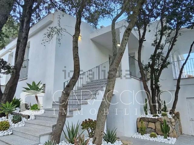 Casa in vendita a San Pantaleo, Sardigna/Sardegna