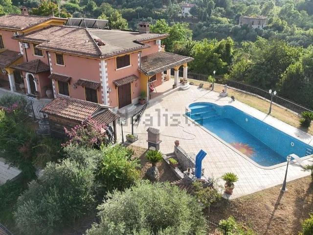 Casa in vendita a Pannarano, Campania