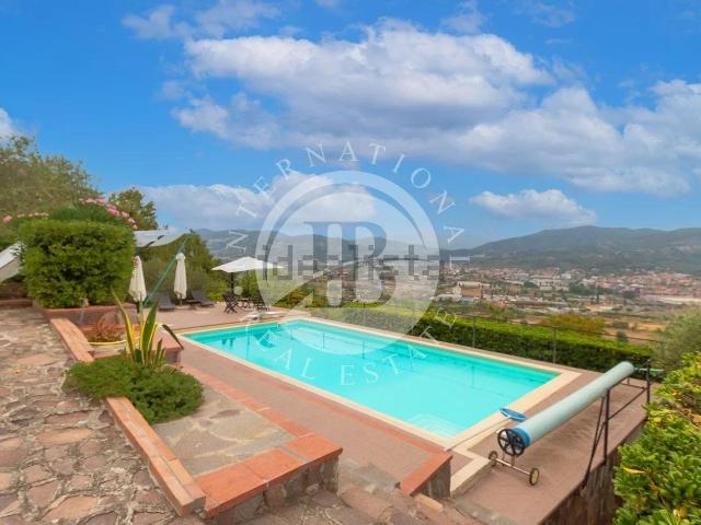 Casa in vendita a Vezzano Inferiore, Vezzano Ligure