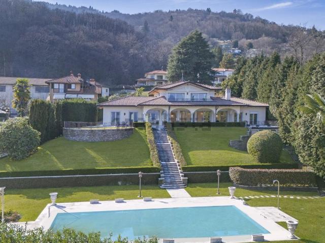 Casa in vendita a Carciano, Stresa