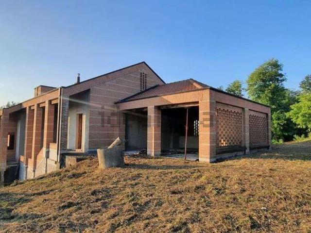 Casa in vendita a Gattico-Veruno, Piemonte