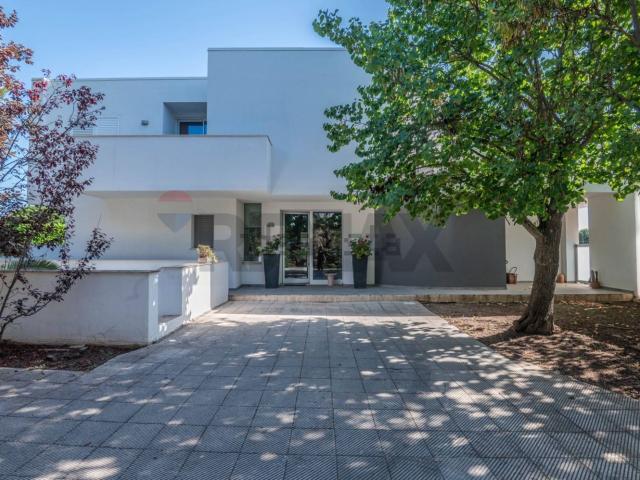 Casa in vendita a Ragusa, Sicilia