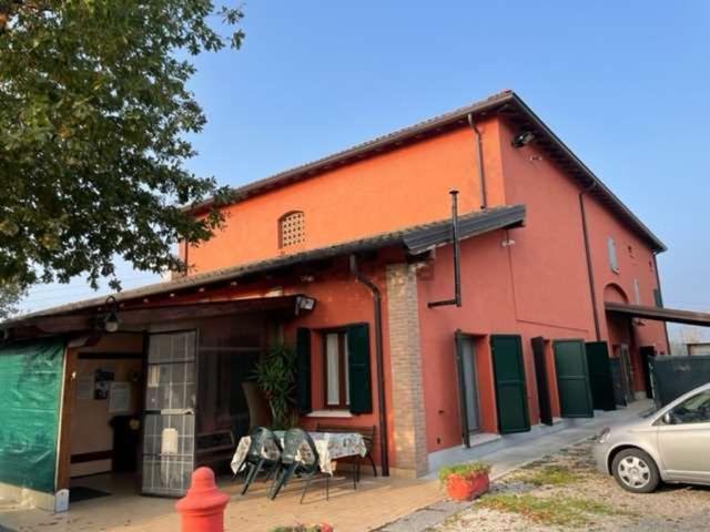 Casa in vendita a Unione Comuni Modenesi Area Nord, Mirandola