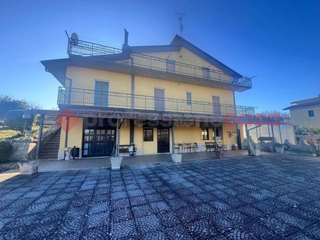 Casa in vendita a Potenza, Basilicata