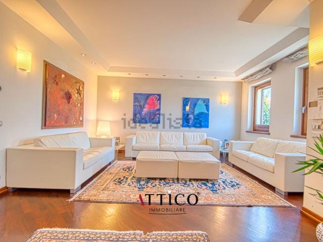 Casa in vendita a Avellino, Campania