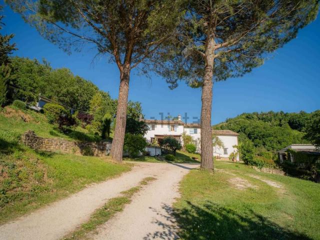 Casa in vendita a Marche, Macerata